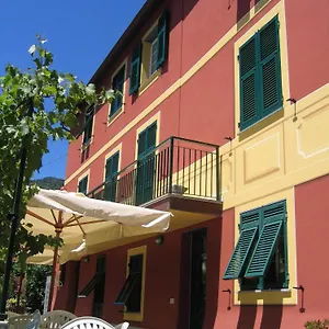 agriturismo-cerisola-2003.hotelitalianriviera.com/