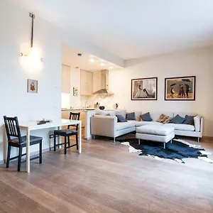 Santo Stefano Luxury Apartment Mailand