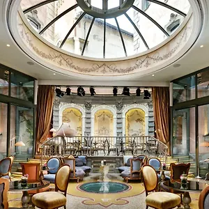 Chateau Monfort - Relais & Chateaux 5*, מילאנו איטליה